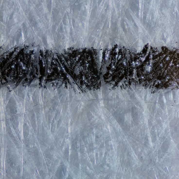 A detail of the left-opening Yokogumi cover, issue 56